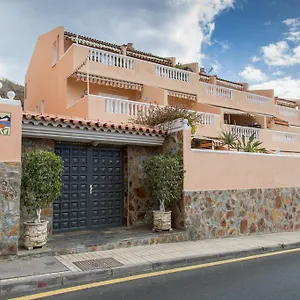 https://las-vistas-beach.tenerifehoteles.net